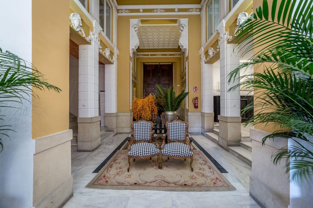 Palacio De Rojas Valencia Buitenkant foto